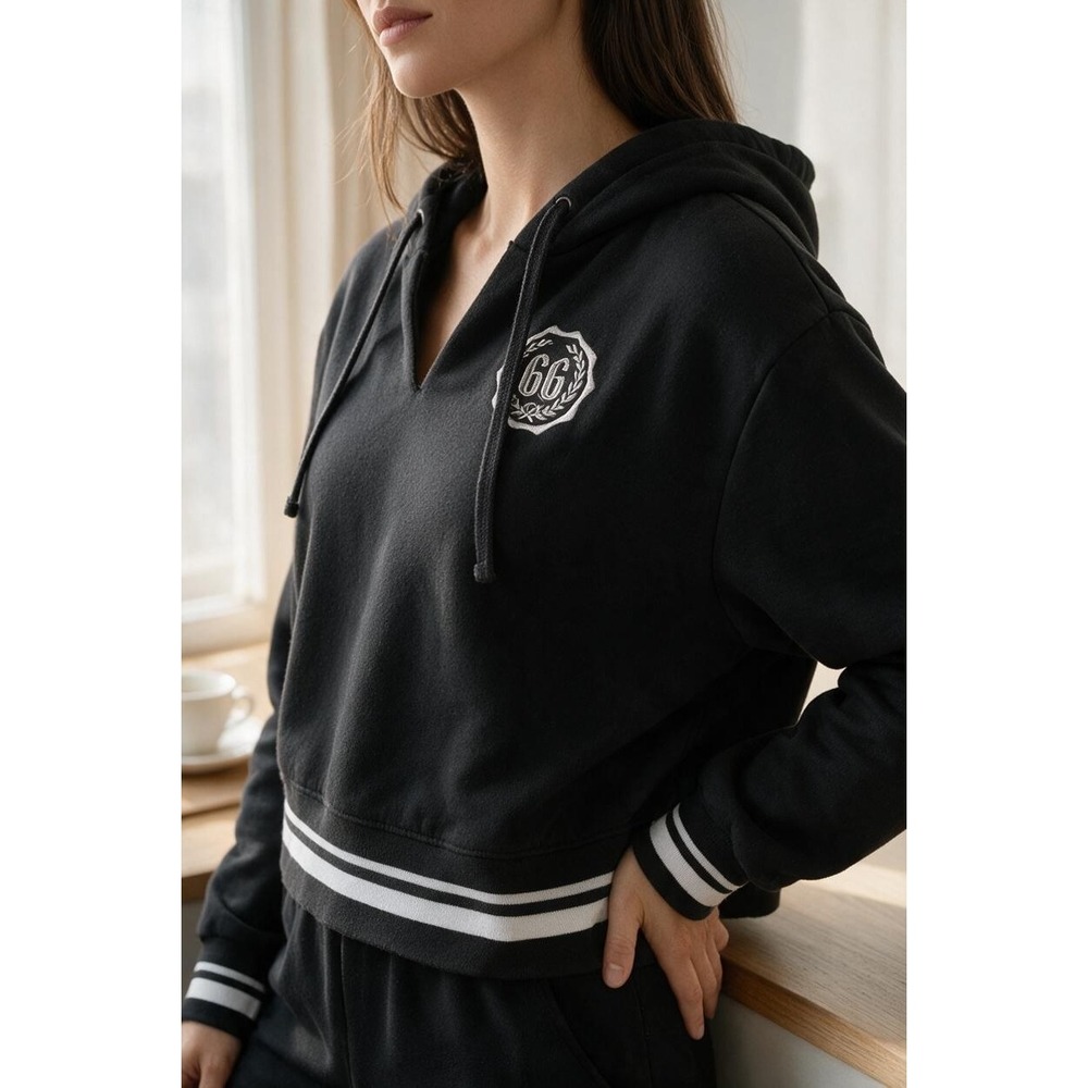 Vans Cropped Hoodie Varsity Stripe 66 Crest Wms M Black #336Q